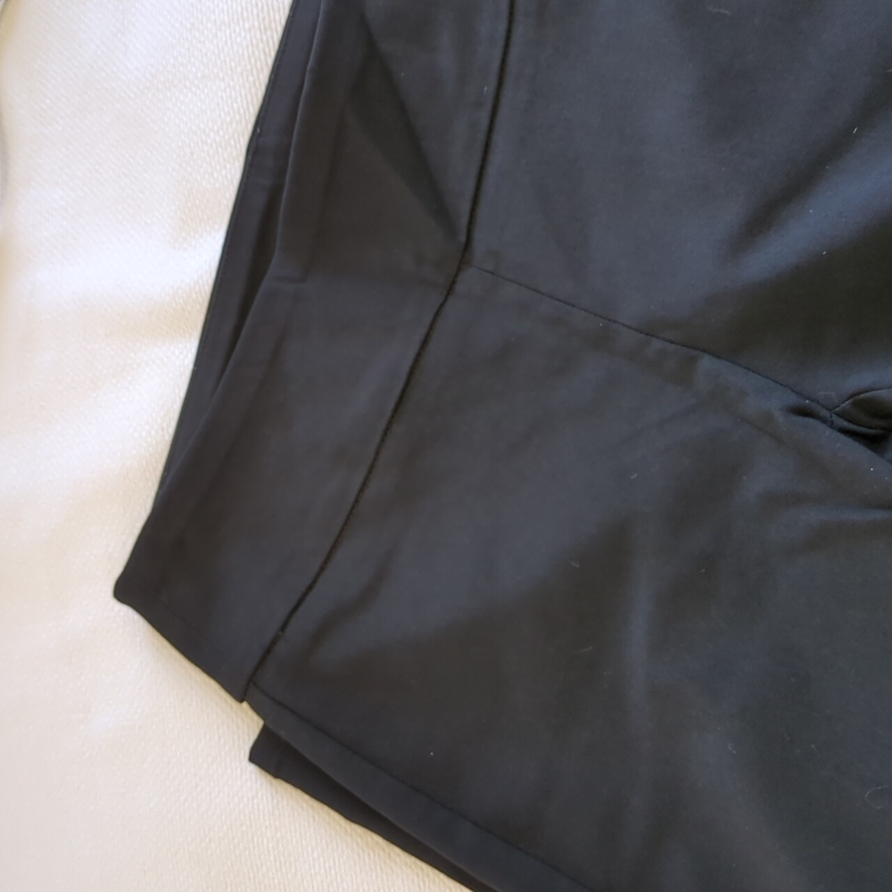 WHBM Stretchy Crop Pant